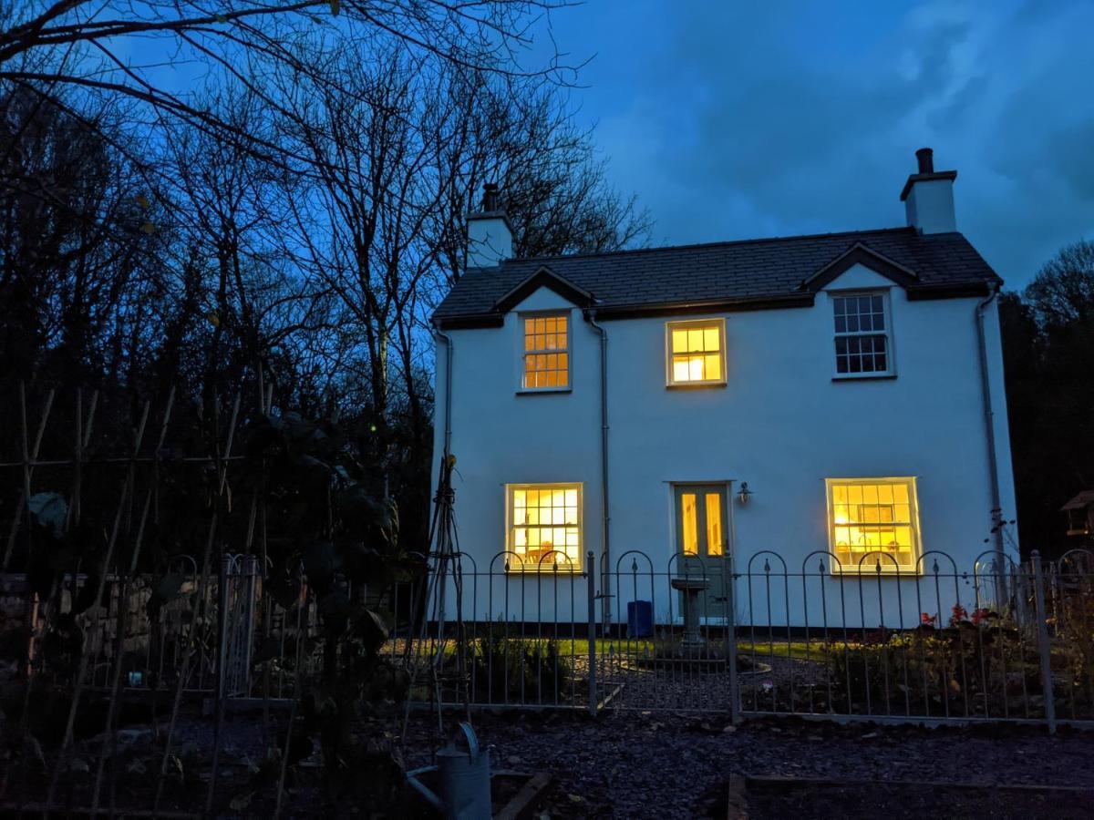 Riverside Cottage Walking Distance Into Caernarfon Exteriér fotografie
